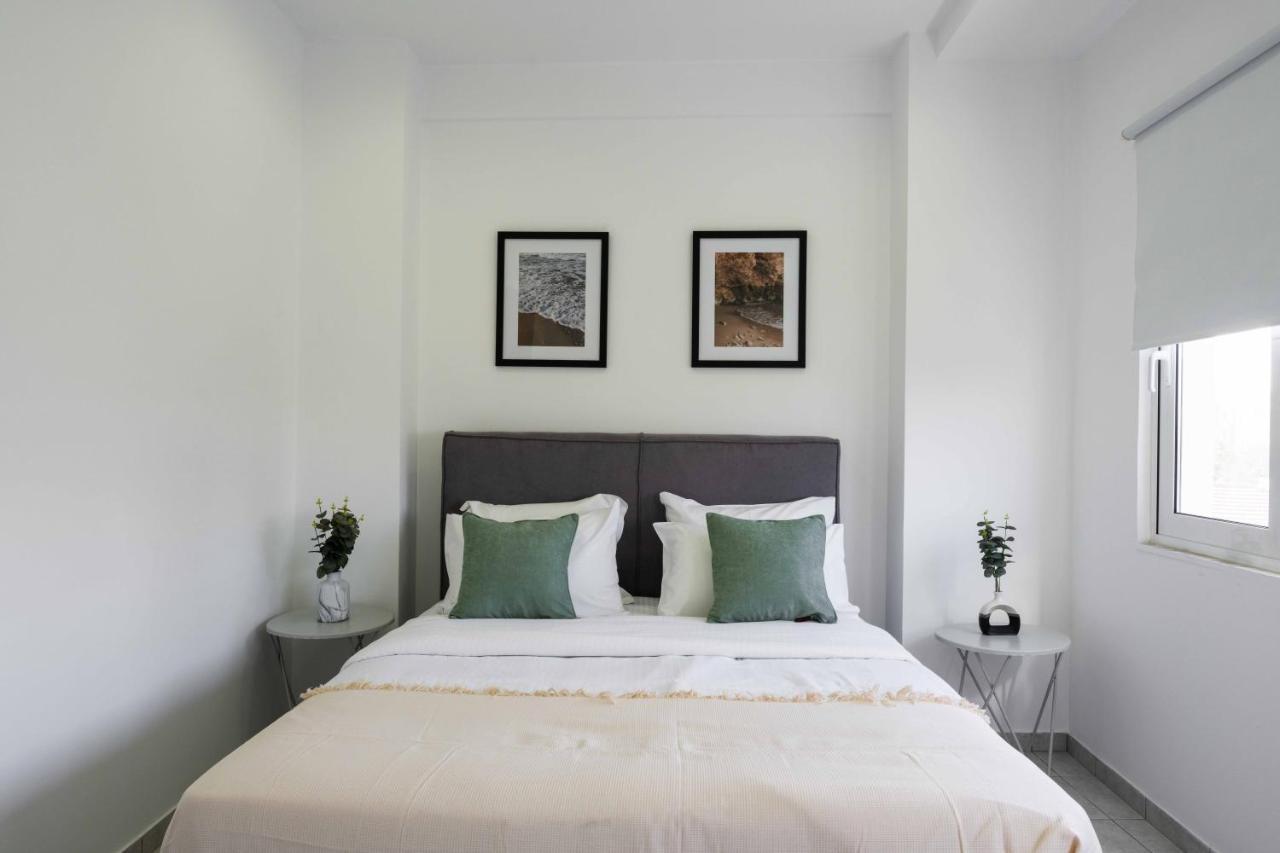 Phaedrus Living: Heraklion City View Flat Exteriör bild